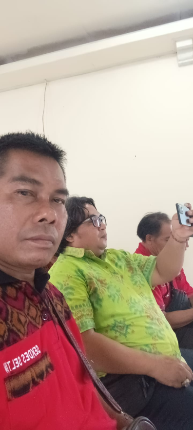 RAPAT KOORDINASI (RAKOR) SEKRETARIS DESA (SEKDES) SE KECAMATAN SELEMADEG TIMUR 